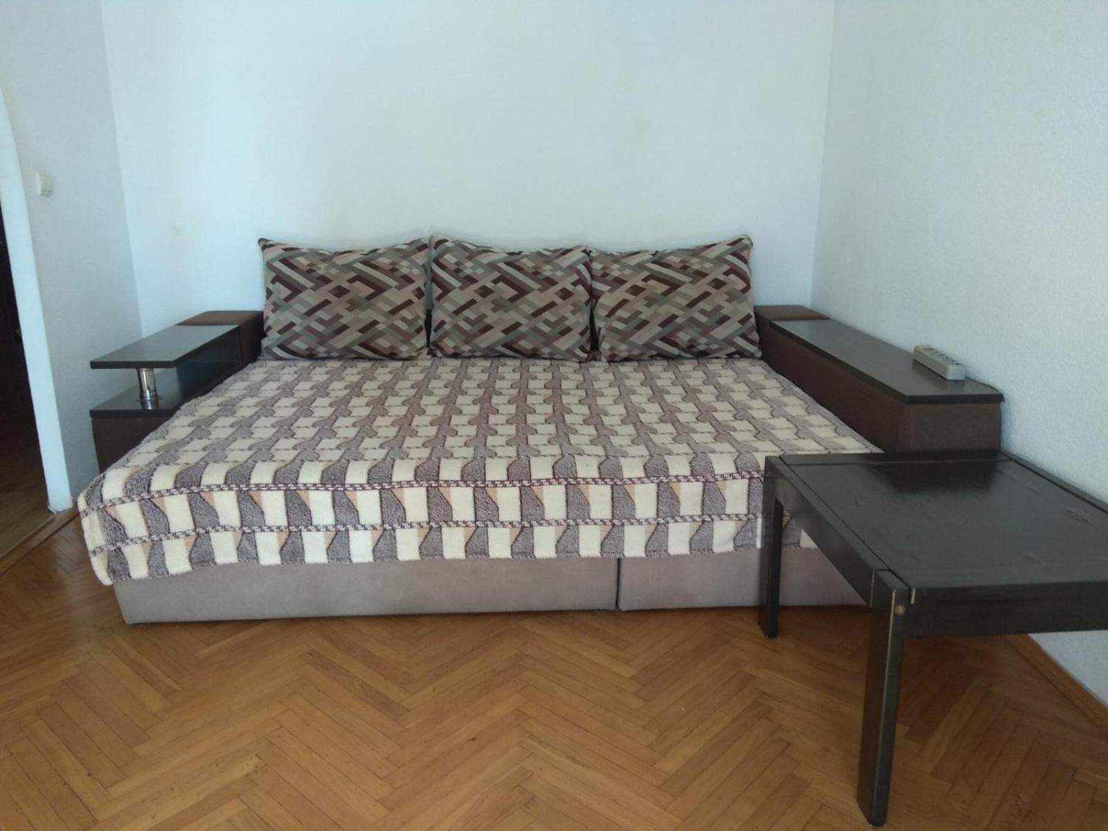 Appartement 3- Х Комнатная Квартира В Центре à Rivne Extérieur photo